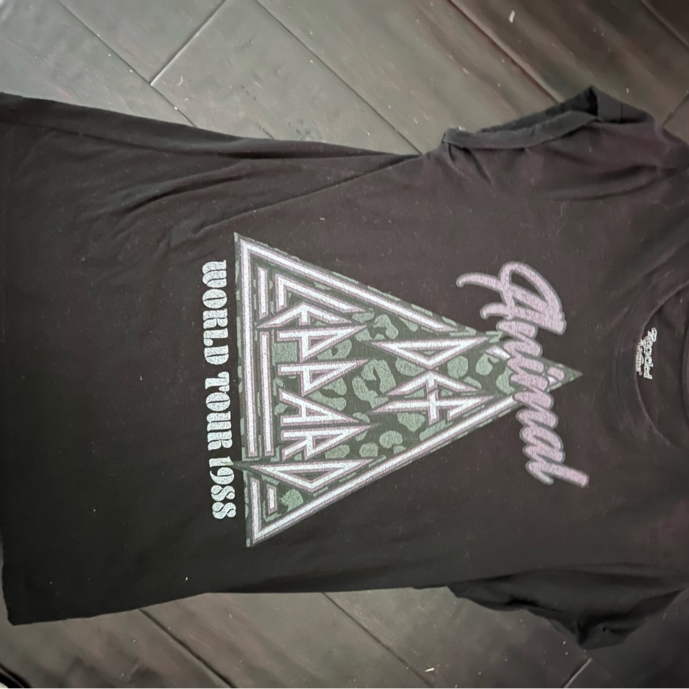 Recycled Karma Def Leppard Black Tee with Green and White Graphic